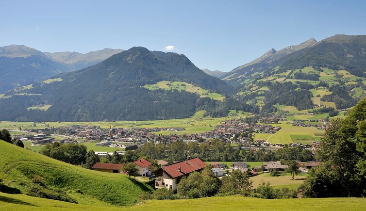 Ortsansicht Uderns Zillertal