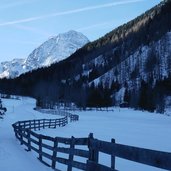 pinnistal winter blick richtung habichtspitze