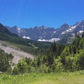 karwendel blick johannestal richtung ladiztuerme und nachbargipfel