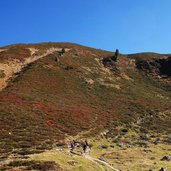 weg edel huette via hochleger herbstlandschaft