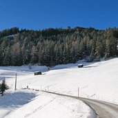 winter weg bei st zeno serfaus