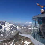 aussichtsplattform am hinterer brunnenkogel und blick auf wildspitze fr