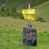 wegweiser schleierwasserfall hintertux