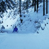 winter panoramaweg oberhalb von reith im alpbachtal rodeln