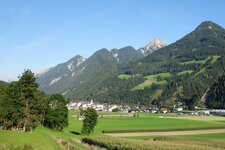 abfaltersbach mit spitzenstein in den lienzer dolomiten