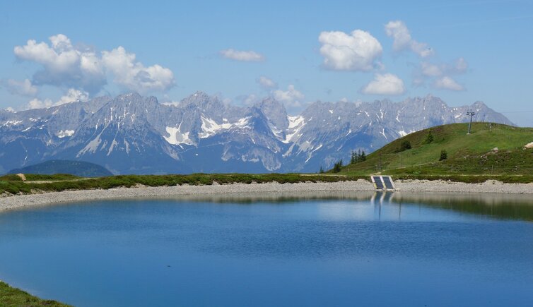 wasserspeicher penglstein dahinter kaisergebirge